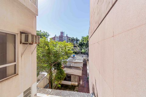 Image 9 - 918516
