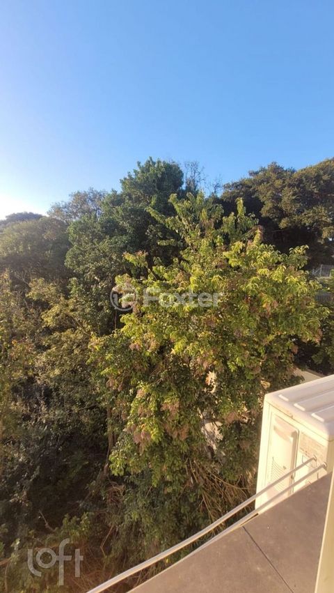 Image 11 - 918528
