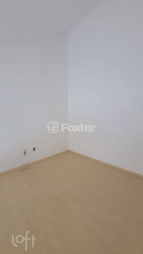 Image 11 - 918528