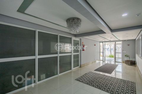Image 3 - 918537
