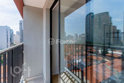 Image 14 - 918540