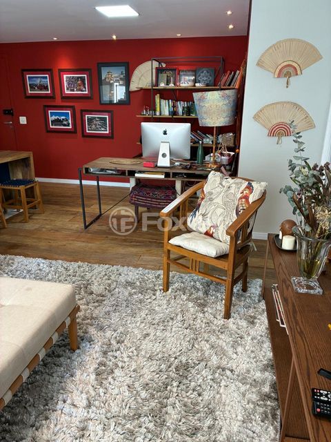 Image 2 - 918542