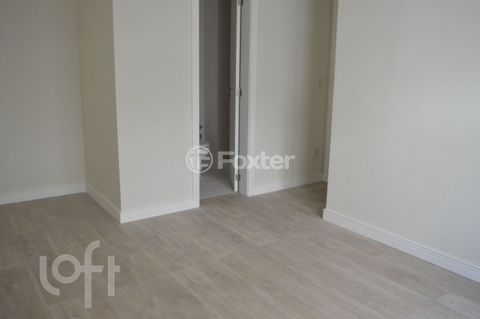 Image 3 - 918553
