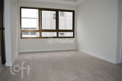 Image 1 - 918553