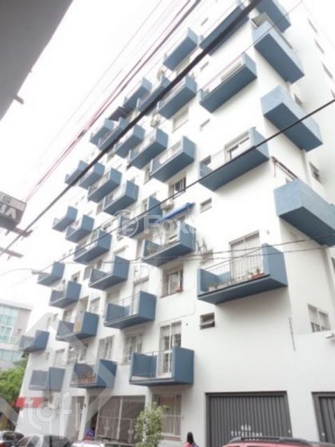 Image 8 - 918576