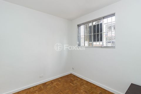 Image 3 - 918579