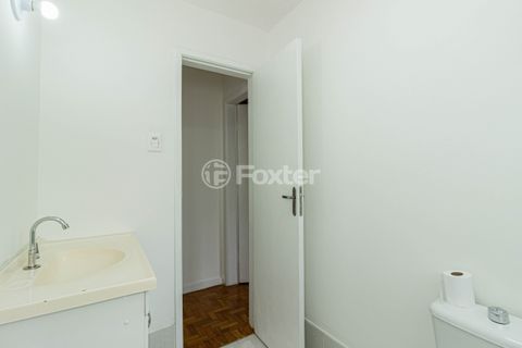 Image 11 - 918579