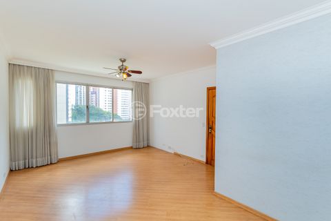 Image 1 - 918583