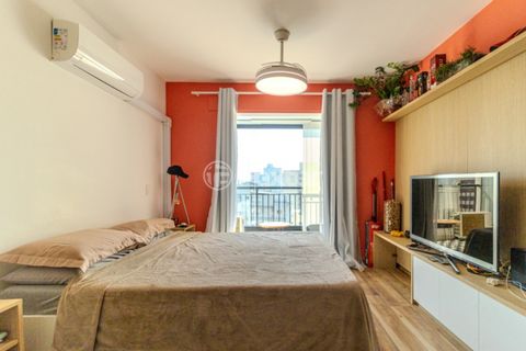 Image 7 - 918587
