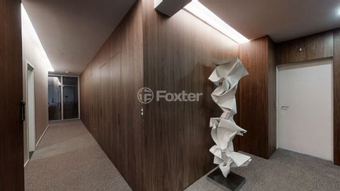 Image 10 - 918588