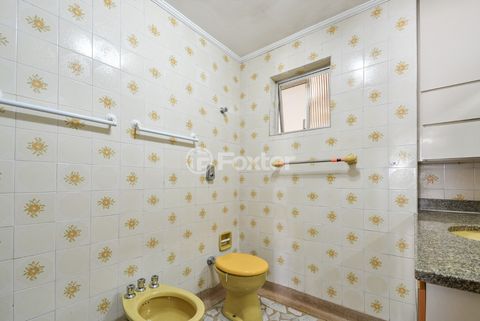 Image 9 - 918599