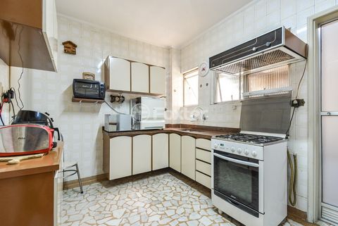 Image 18 - 918599