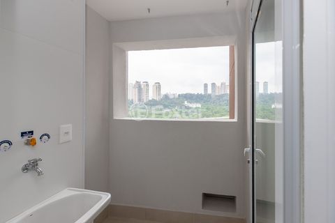 Image 11 - 918603