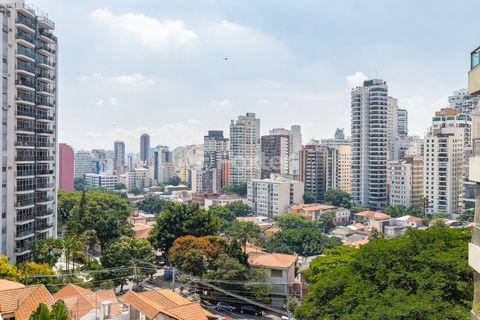Image 11 - 918605