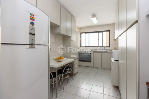 Image 14 - 918605