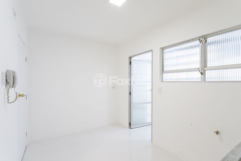 Image 7 - 918606