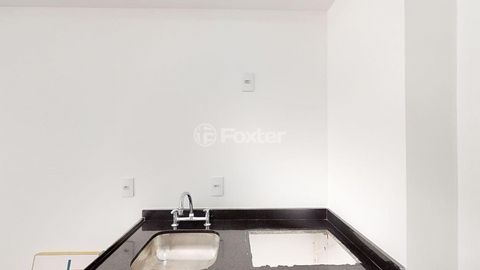 Image 4 - 918609