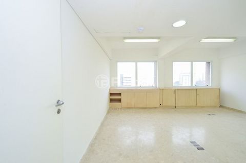 Image 5 - 918612