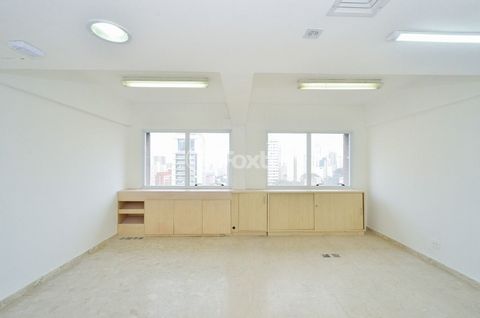Image 6 - 918612