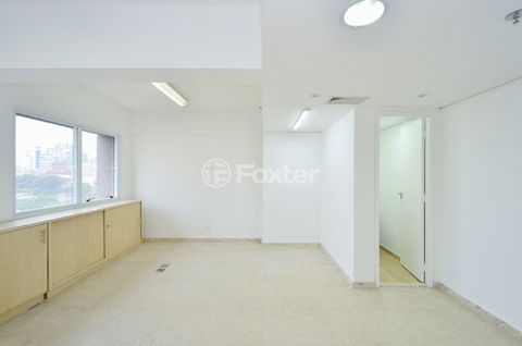 Image 7 - 918612