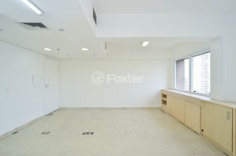 Image 10 - 918614
