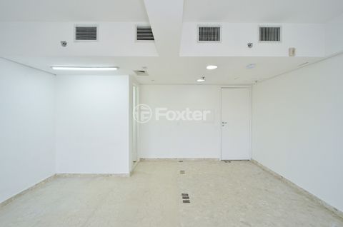 Image 11 - 918614