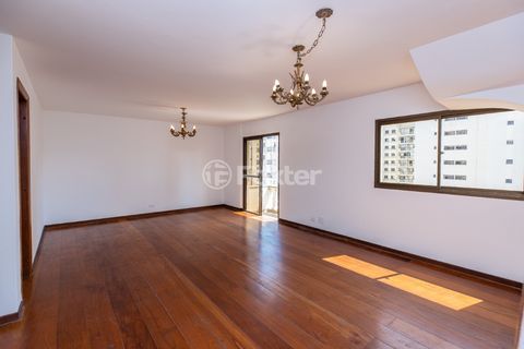 Image 3 - 918618