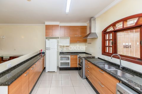 Image 11 - 918619