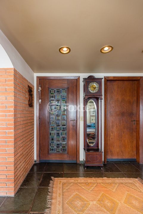 Image 7 - 918620