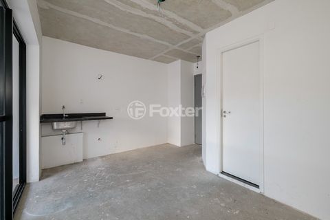 Image 3 - 918624