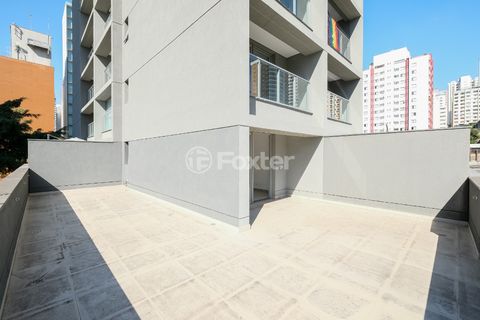 Image 6 - 918627
