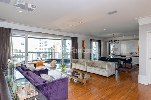 Image 4 - 918637