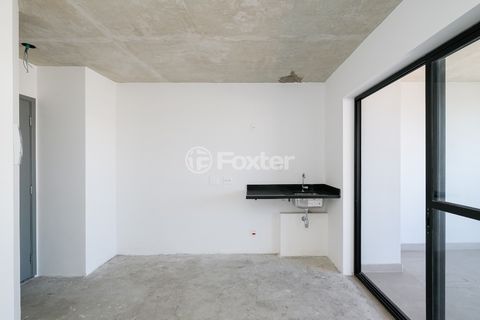 Image 1 - 918638