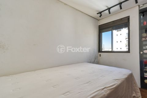 Image 19 - 918639