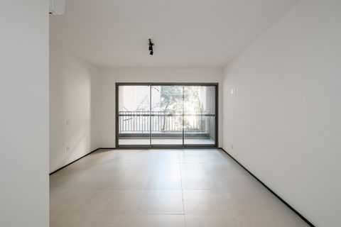 Image 1 - 918640