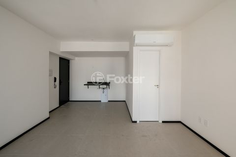 Image 2 - 918652