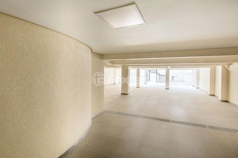 Image 13 - 918658