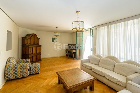 Image 11 - 918669
