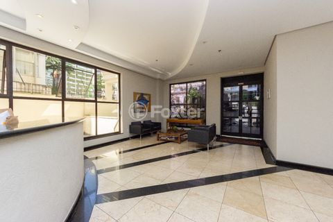 Image 16 - 918685