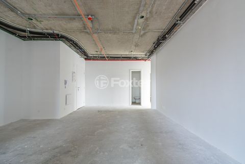 Image 12 - 918686