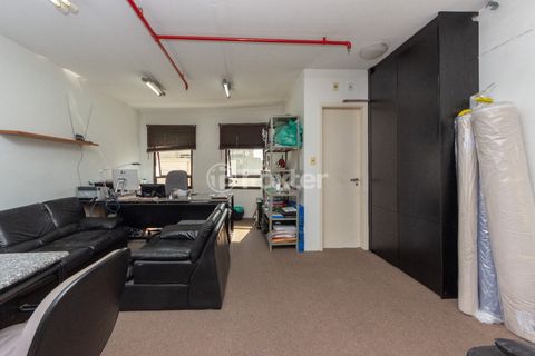 Image 3 - 918687