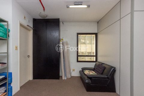 Image 7 - 918687