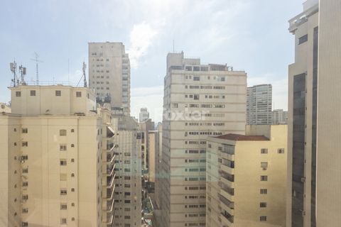 Image 13 - 918687