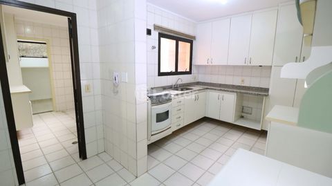 Image 19 - 918691