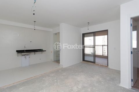 Image 1 - 918697