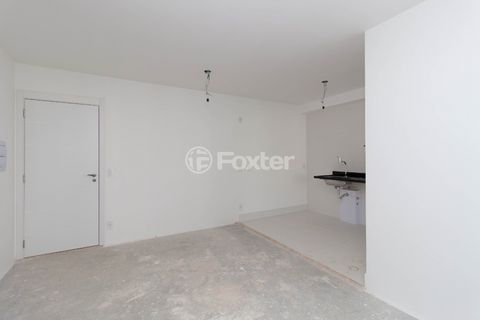 Image 2 - 918697