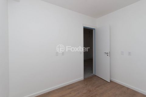 Image 10 - 918697