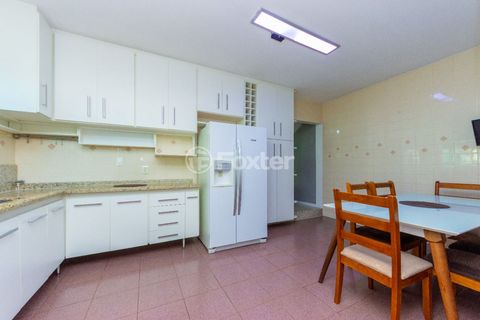 Image 4 - 918707
