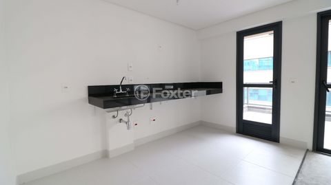 Image 6 - 918709