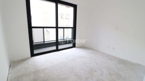Image 7 - 918709